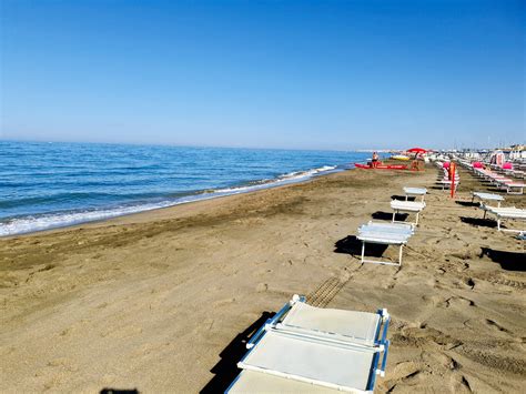 Visit La Spiaggia di Bettina in Rome 